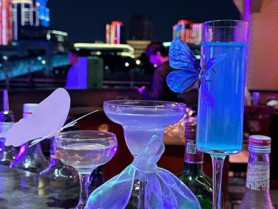 武汉服务好的夜生活场所推荐，哪里酒吧服务周到体验佳