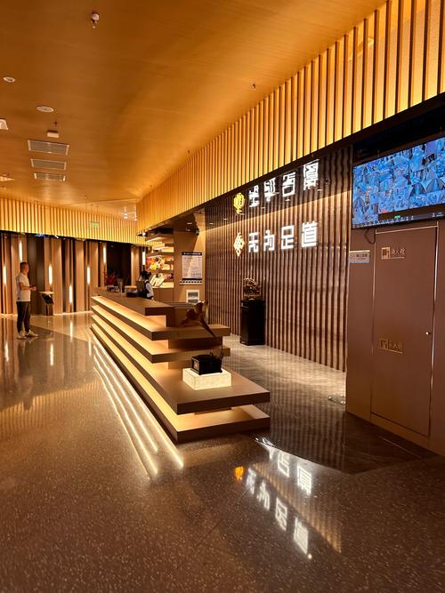 武汉有服务吗_武汉哪里有服务好的休闲_武汉哪里的服务好